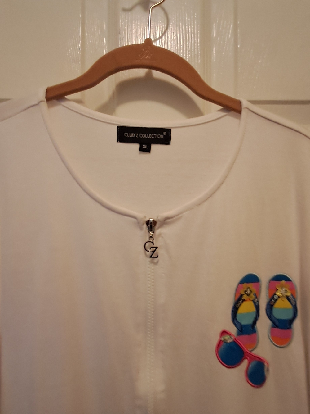 Club Z Collection Embroidery Flip Flop Swim Cover Up Size XL - Picture 2 of 3